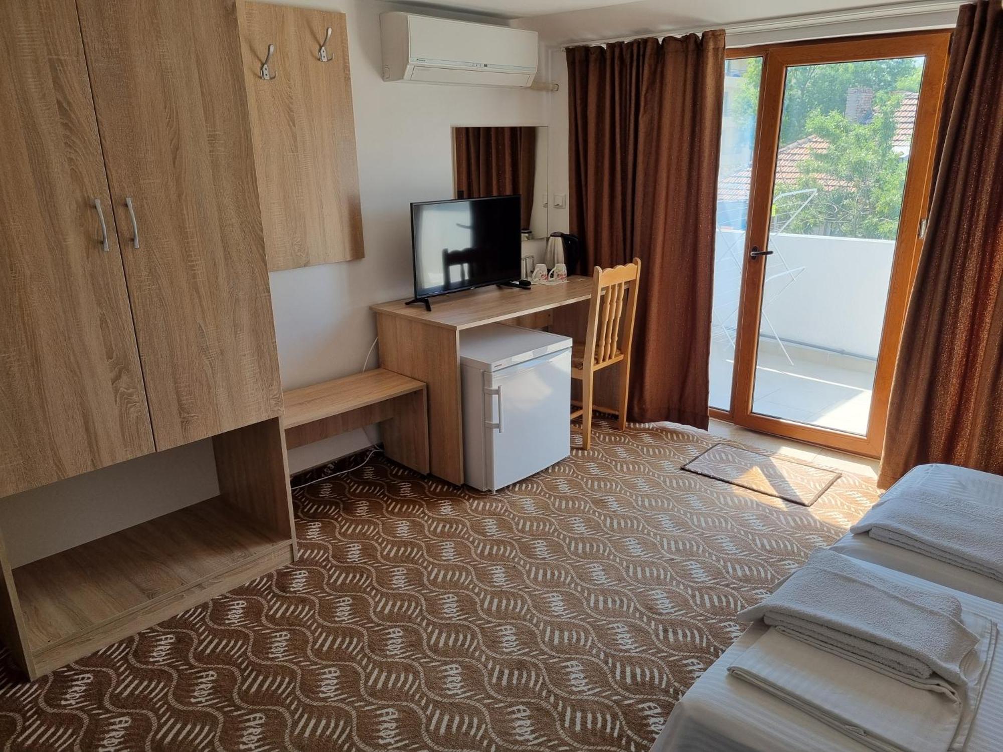 Guest House Trakia Приморско Экстерьер фото