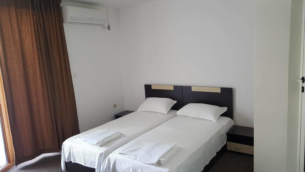 Guest House Trakia Приморско Экстерьер фото